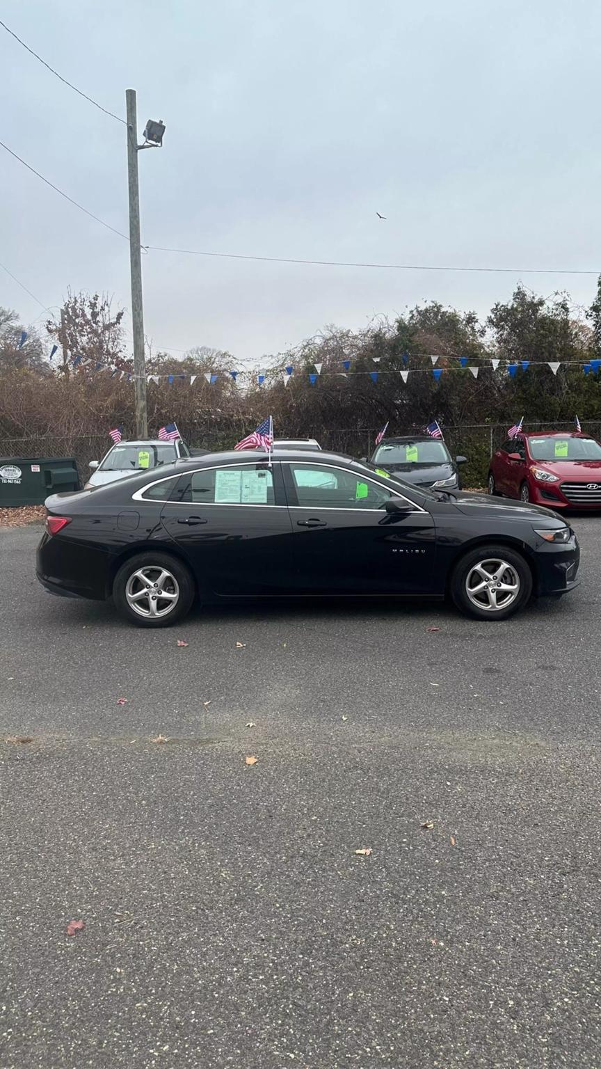 2018 Chevrolet Malibu 1LS photo 8