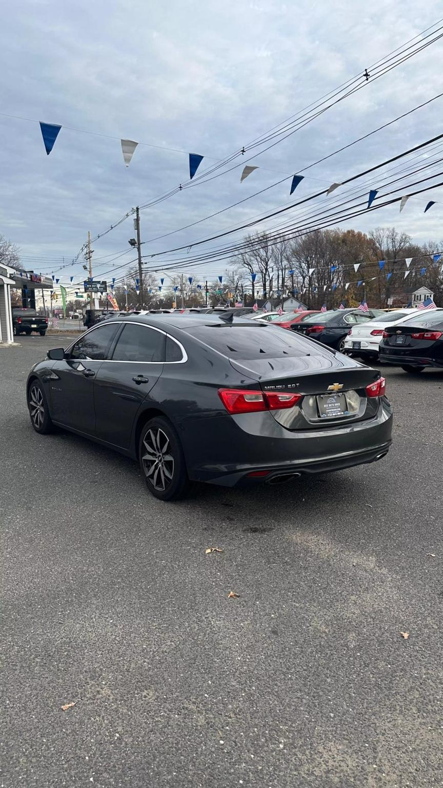 2016 Chevrolet Malibu 2LT photo 5