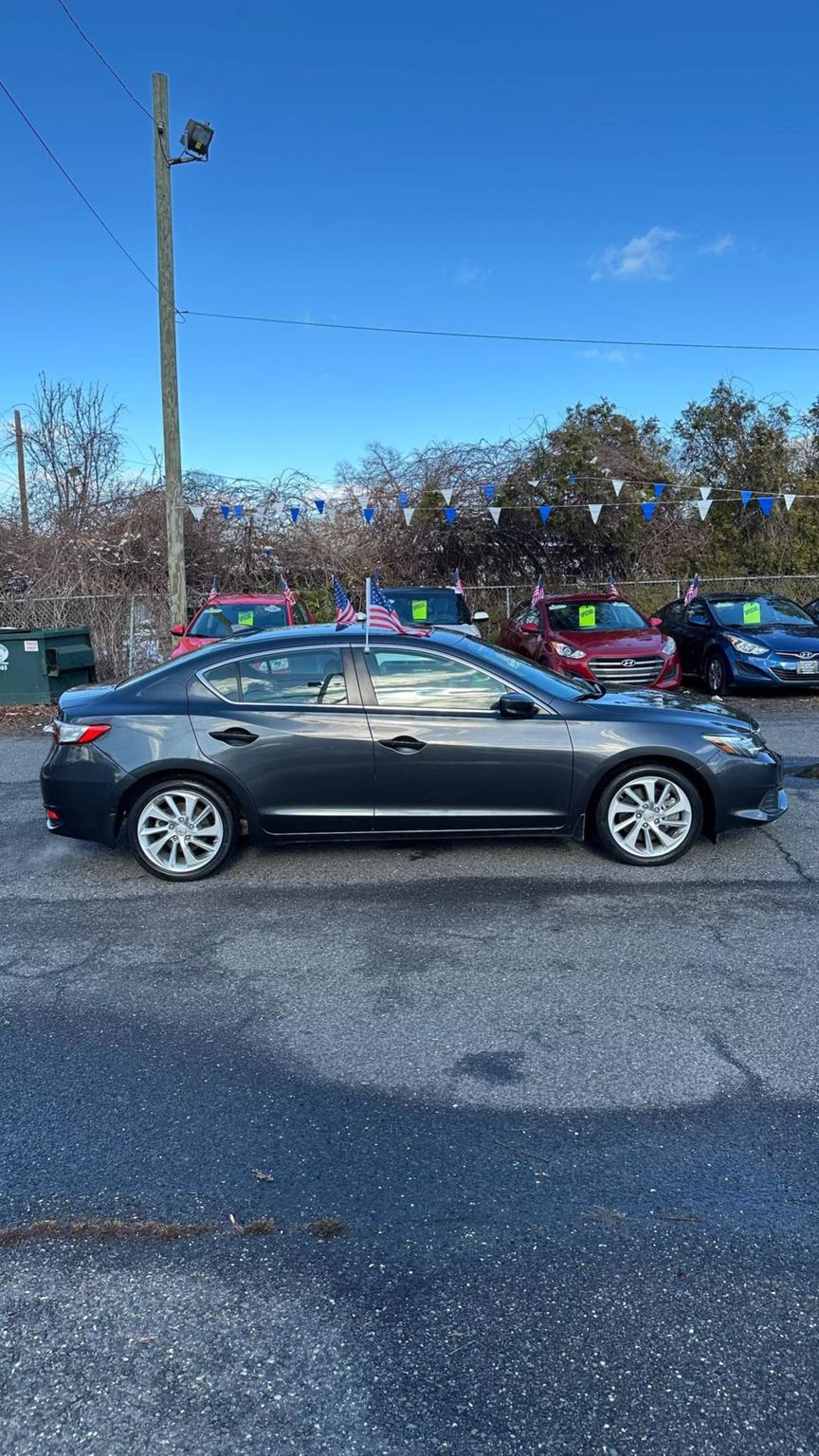 2016 Acura ILX Premium photo 8