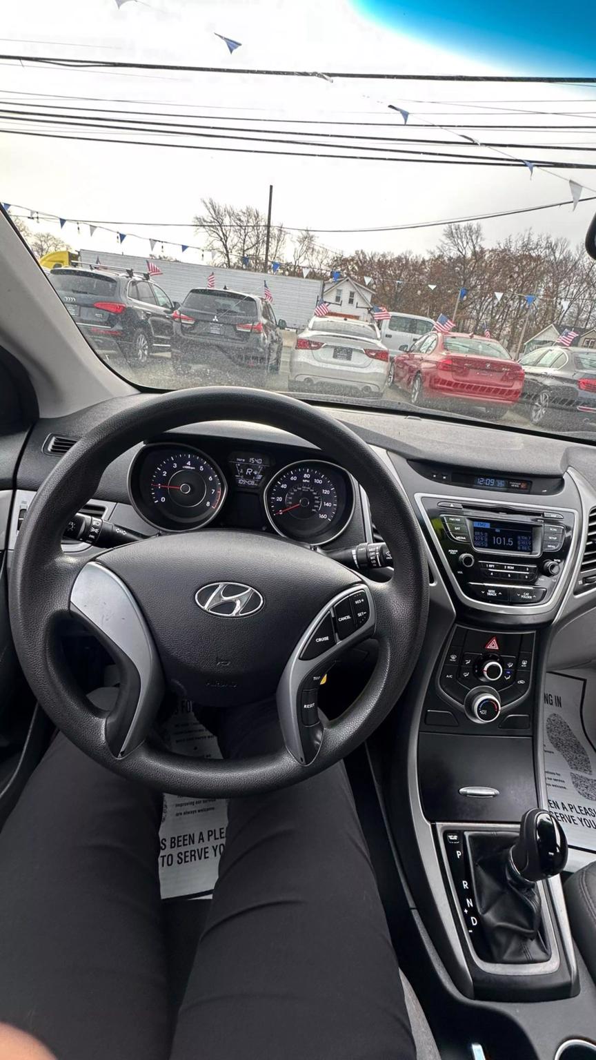 2016 Hyundai Elantra SE photo 15