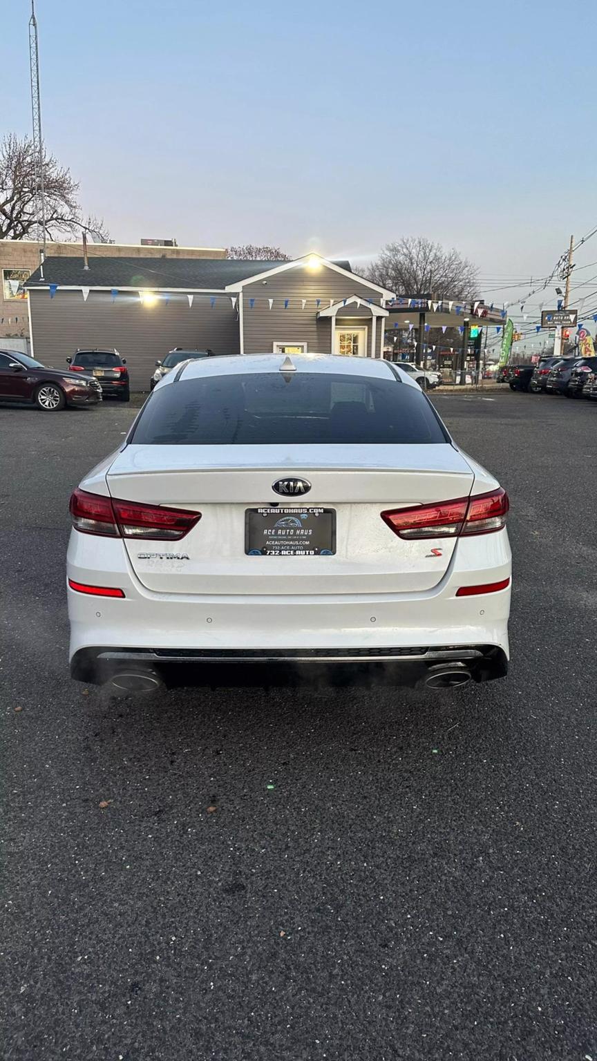 2019 Kia Optima S photo 6