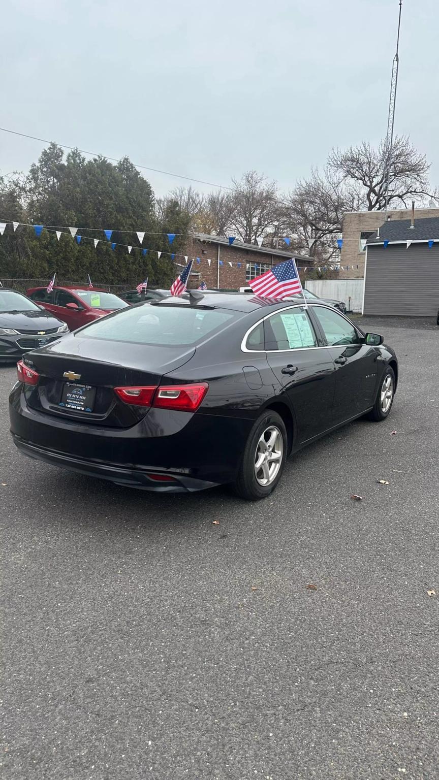 2018 Chevrolet Malibu 1LS photo 7