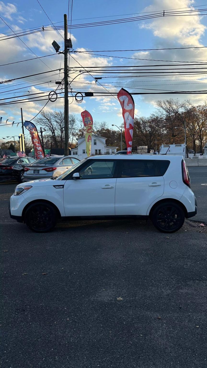 2015 Kia Soul + photo 4