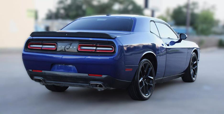 2018 Dodge Challenger SXT photo 6